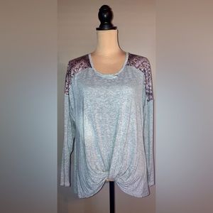 Women’s Maurices Long Sleeve Gray Scoop Neck Twisted Knot Top/Shirt, Large L